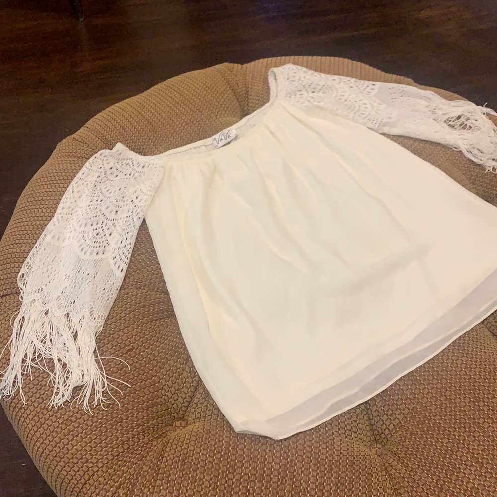 VaVa off white off the shoulder fringe top